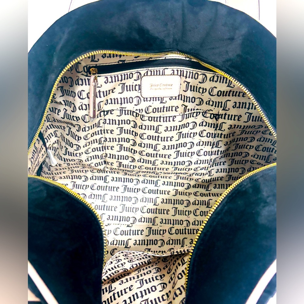 Juicy Couture Black & Pink Velour Queen Of Everything Weekender Duffle Bag NWT - Picture 3 of 13